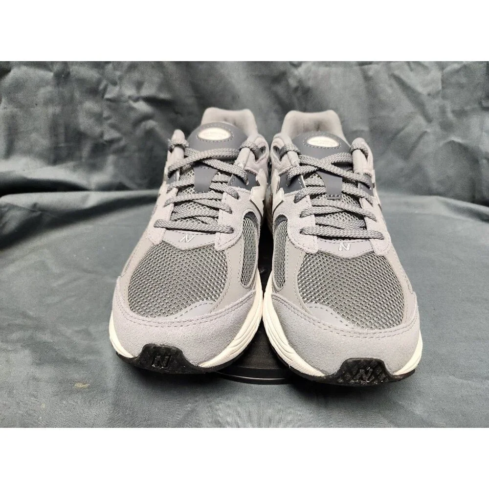 New Balance Boys 2002 Sneakers GC2002ST Suede Grey Size 6 NEW IN BOX! - Picture 3 of 11